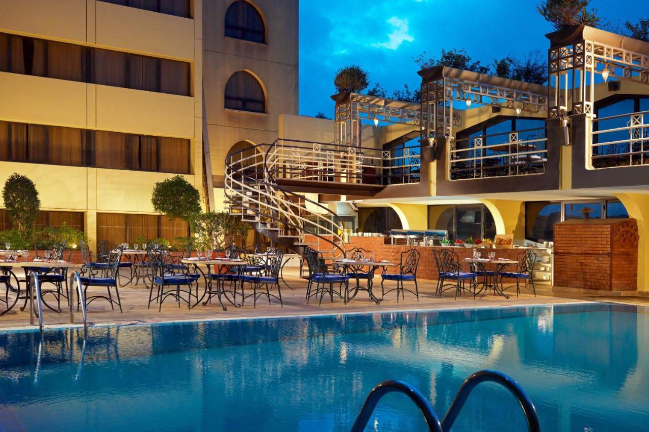 Le Meridien Heliopolis Cairo Exterior foto